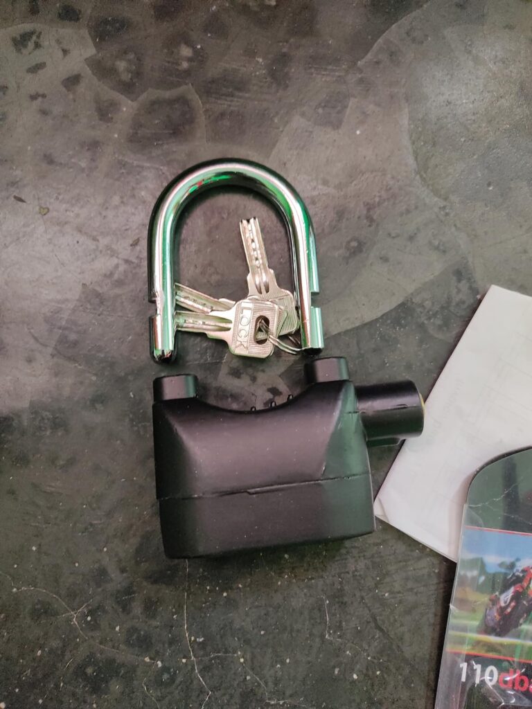 Best lock for safety purpose, can be use for multiple purpose as bike lock,door lock. The sound of siren is very loud , totally satisfied with my purchase. Mr Richard PHC ⭐⭐⭐⭐⭐