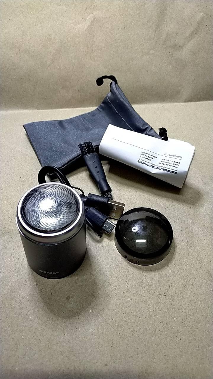 It is gentle on the skin and allows you to shave well. It is also small in size,very portable, easy to clean, and easy to maintain. It's super helpful for business trips, trips, etc.! Mr Joel. PHC ⭐⭐⭐⭐